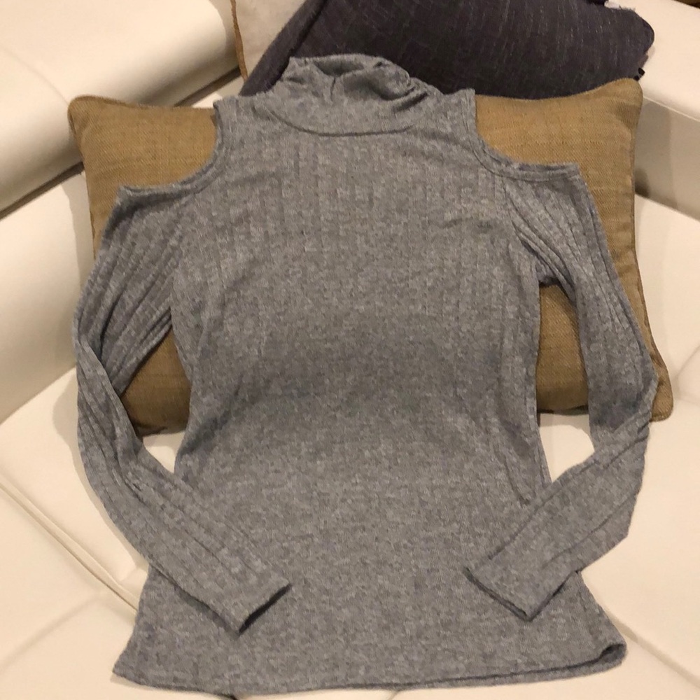 Cold shoulder ribbed sweater